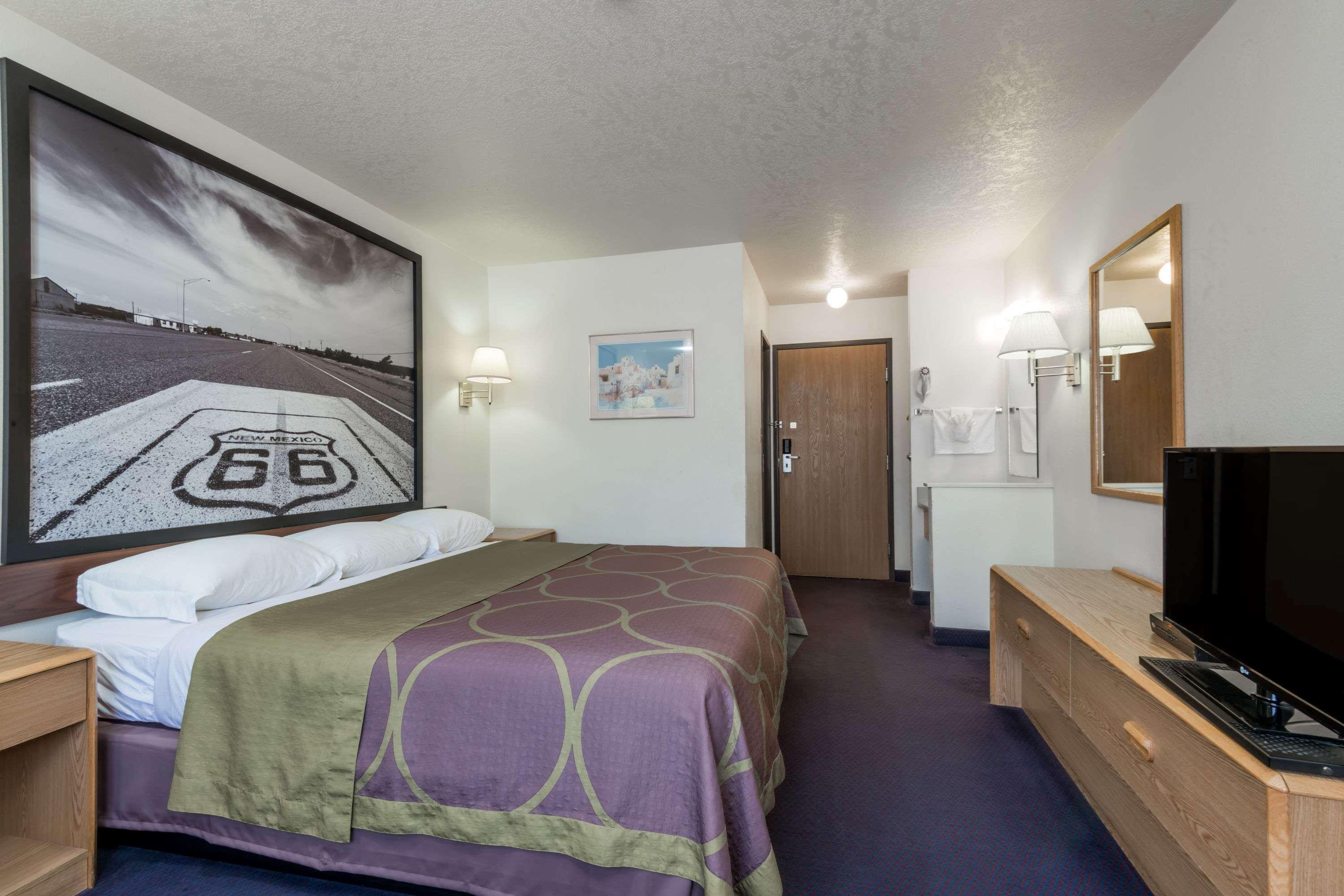 Super 8 By Wyndham Bernalillo Exterior foto