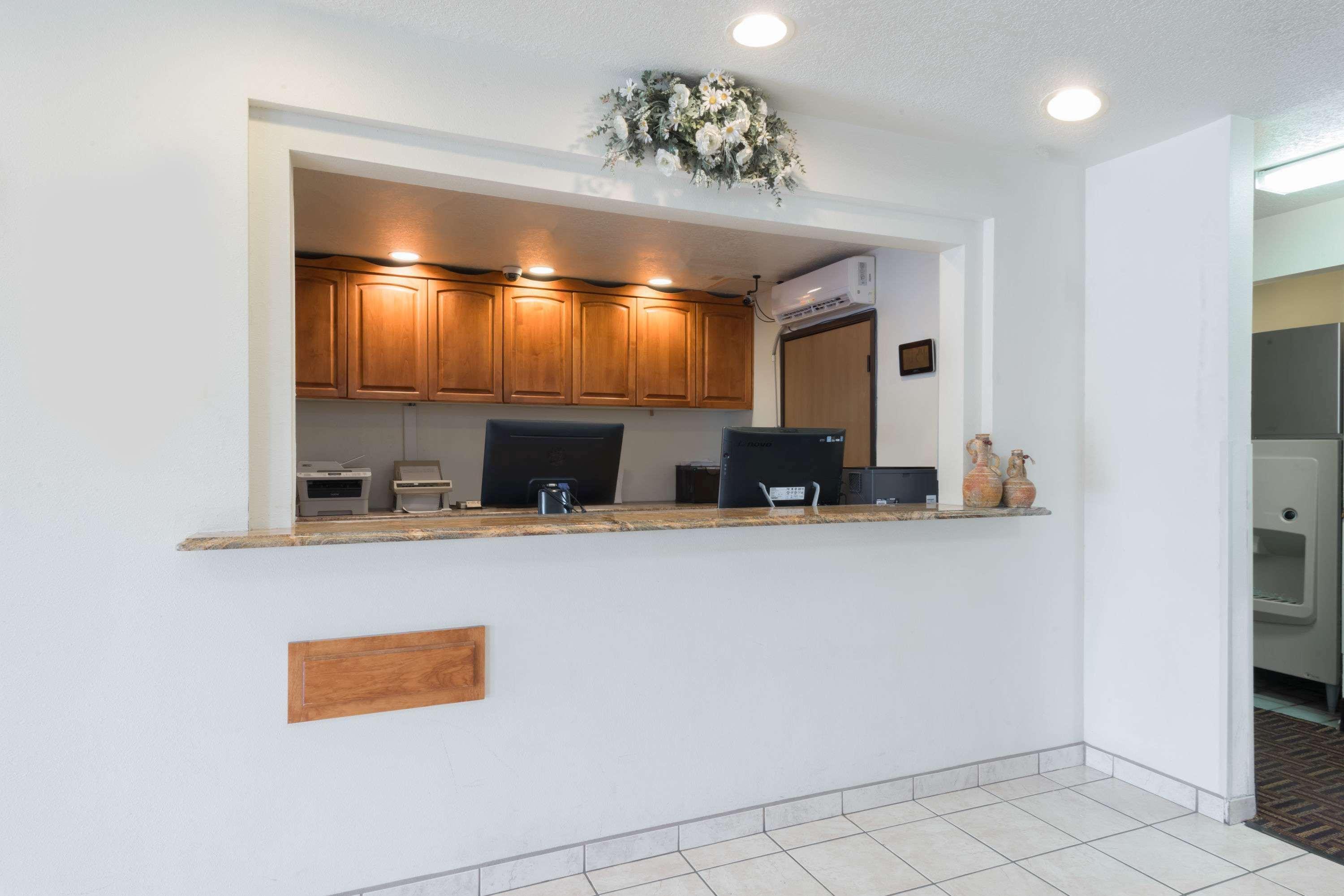 Super 8 By Wyndham Bernalillo Exterior foto