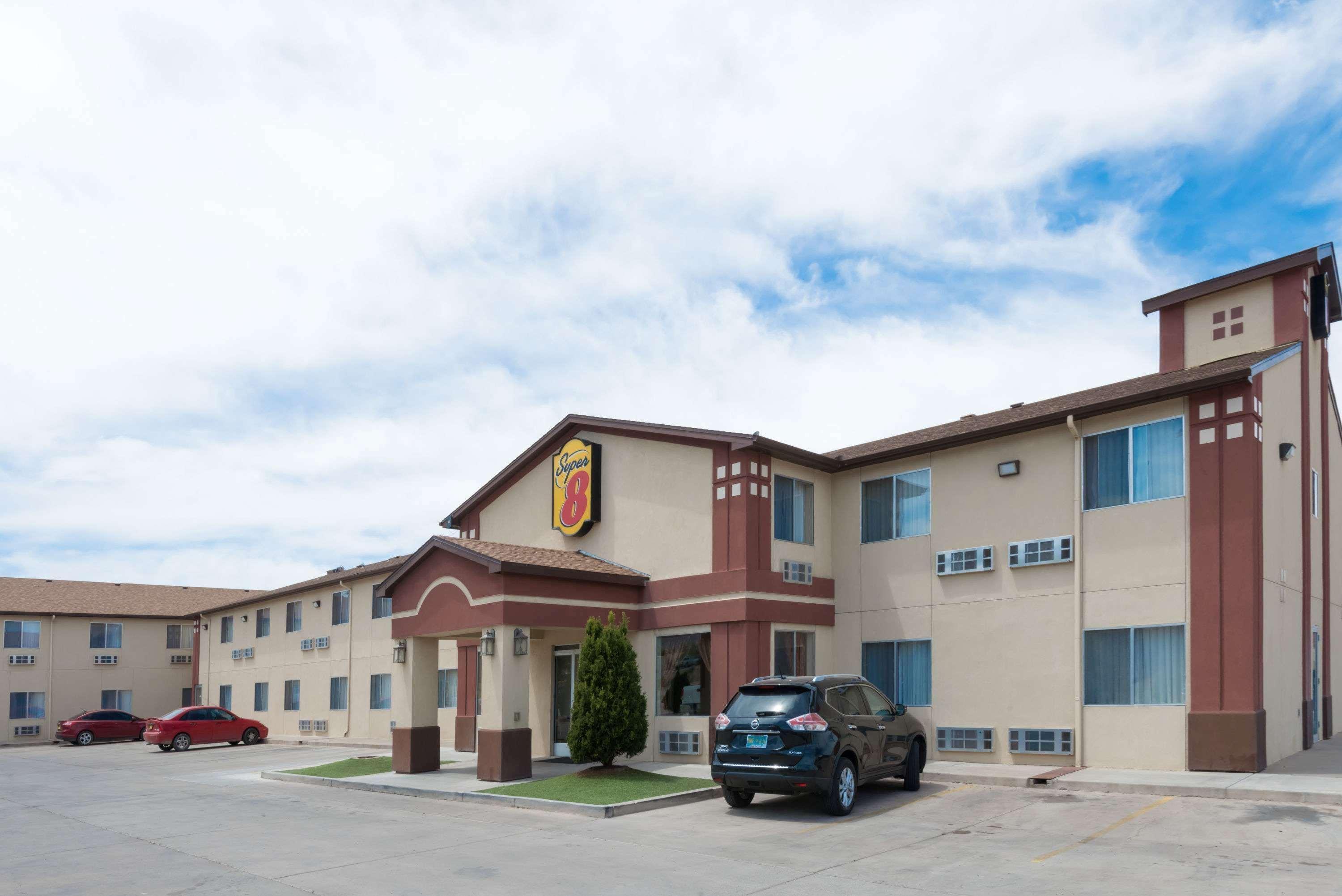 Super 8 By Wyndham Bernalillo Exterior foto